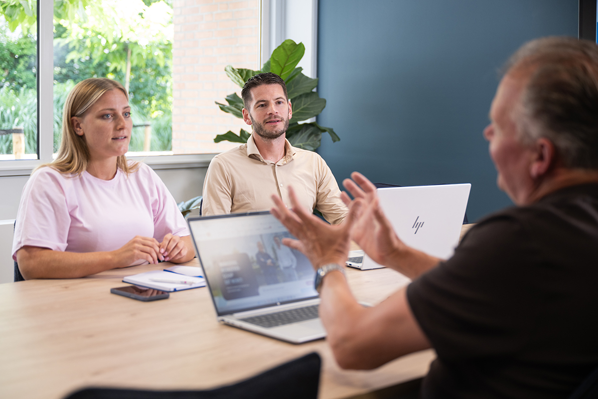 Adviseurs van Sigma in gesprek